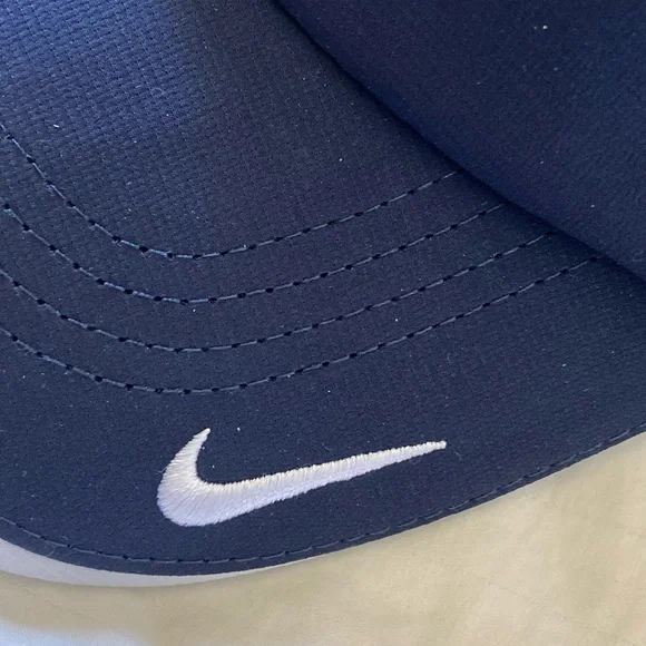 Nike Hat NWOT baseball running cap visor - Picture 4 of 9